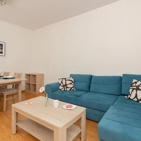 Apartament Cozy Batalionów Chłopskich In By Renters