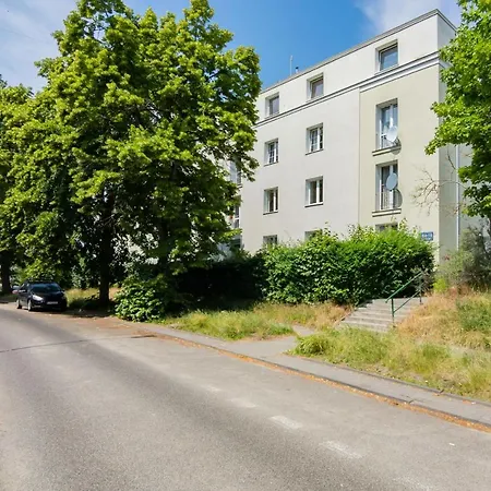 Cozy Batalionow Chlopskich In By Renters Appartement