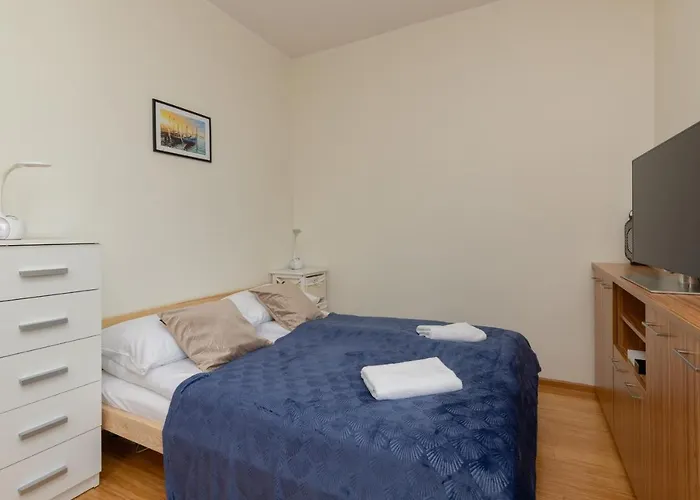 Cozy Batalionow Chlopskich In By Renters Apartman Gdynia