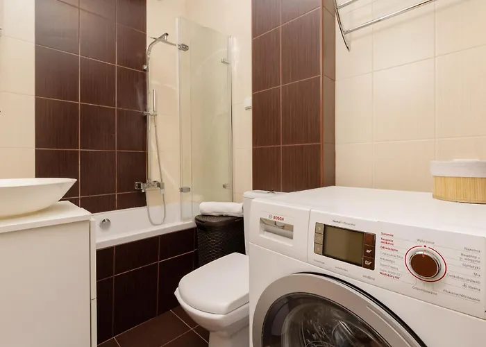 Cozy Batalionow Chlopskich In By Renters Gdynia