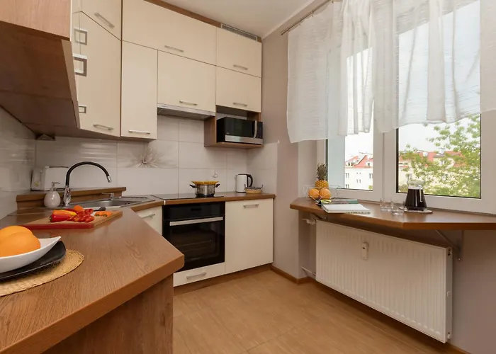 Cozy Batalionow Chlopskich In By Renters Apartman *